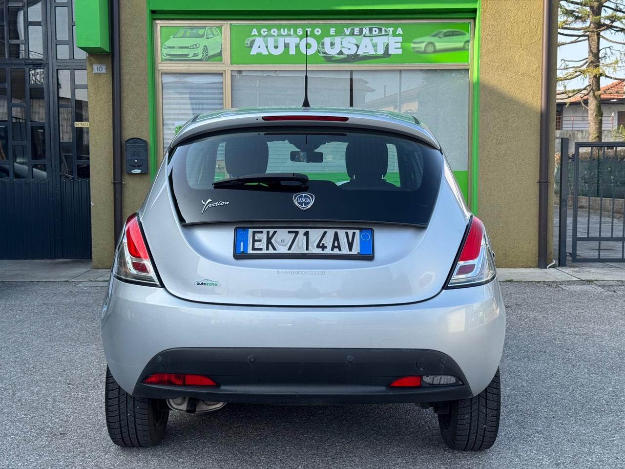 Lancia Ypsilon 1.2 Benzina 69 CV 5 p NEOPATENTATI