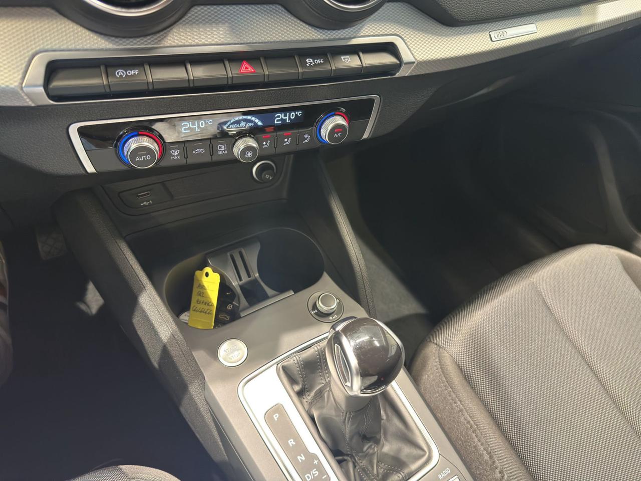 Audi Q2 30 2.0 tdi Business s-tronic