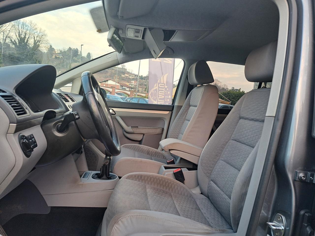 Volkswagen Touran 2.0,140CV , GANCIO TRAINO