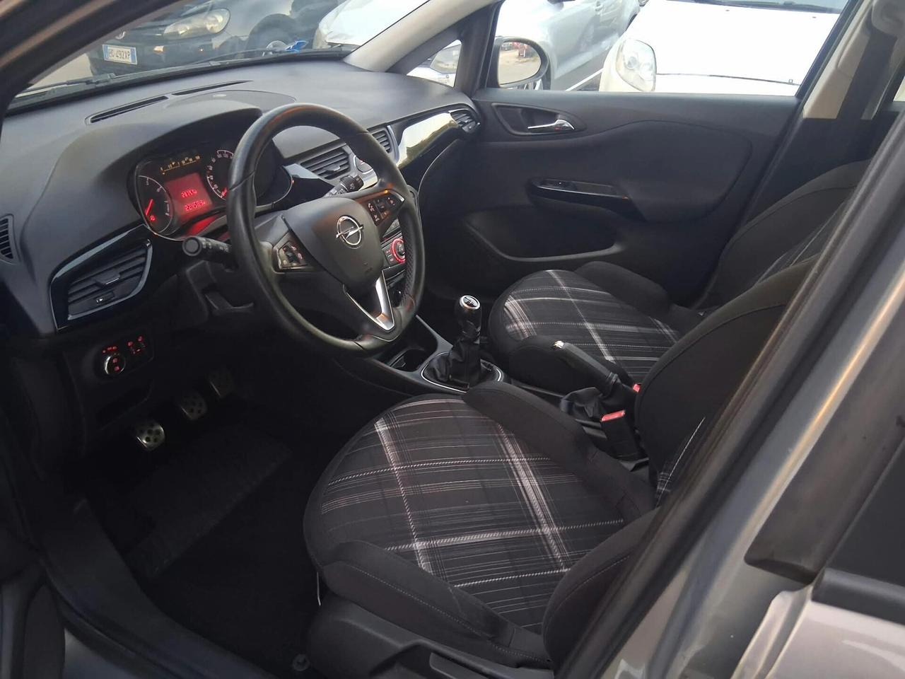 Opel Corsa 1.4 90CV GPL Tech 5 porte Cosmo