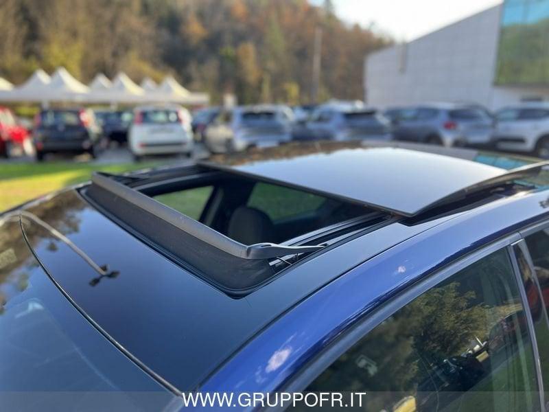 Volkswagen Golf R 2.0 TSI DSG 4MOTION 3p.