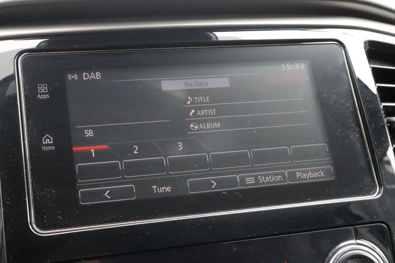 Mitsubishi L200 2.3 D Double Cab 4x4 Easy Select Invite Connect