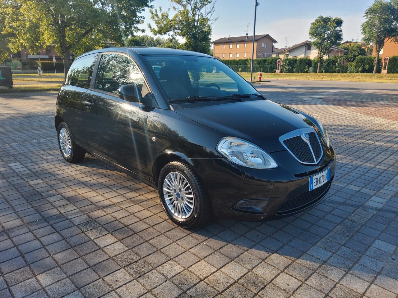 Lancia Ypsilon 1.2 Diva