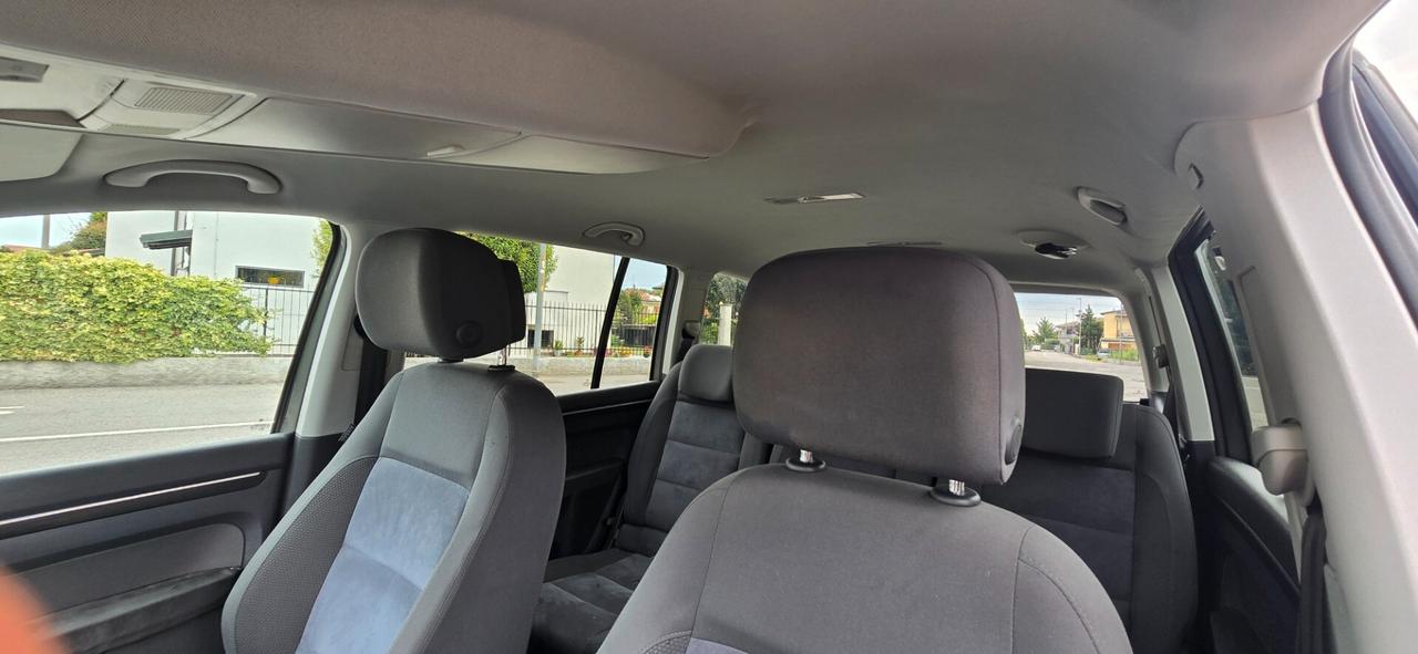 Volkswagen Touran 1.4 TSI Highline EcoFuel