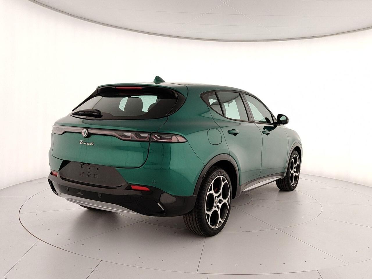 Alfa Romeo Tonale Hybrid 160Cv Ti