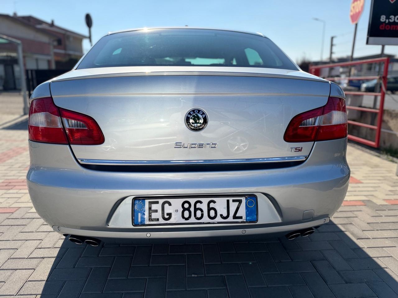 Skoda Superb 2.0 TSI DSG Elegance 200CV