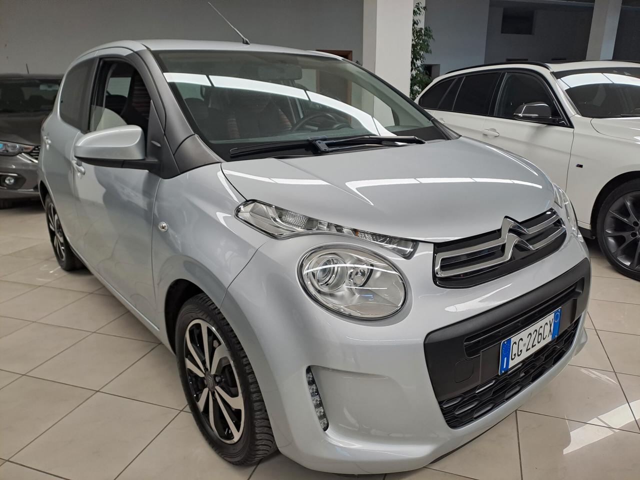 Citroen C1 VTi 72 S&S 5 porte Shine