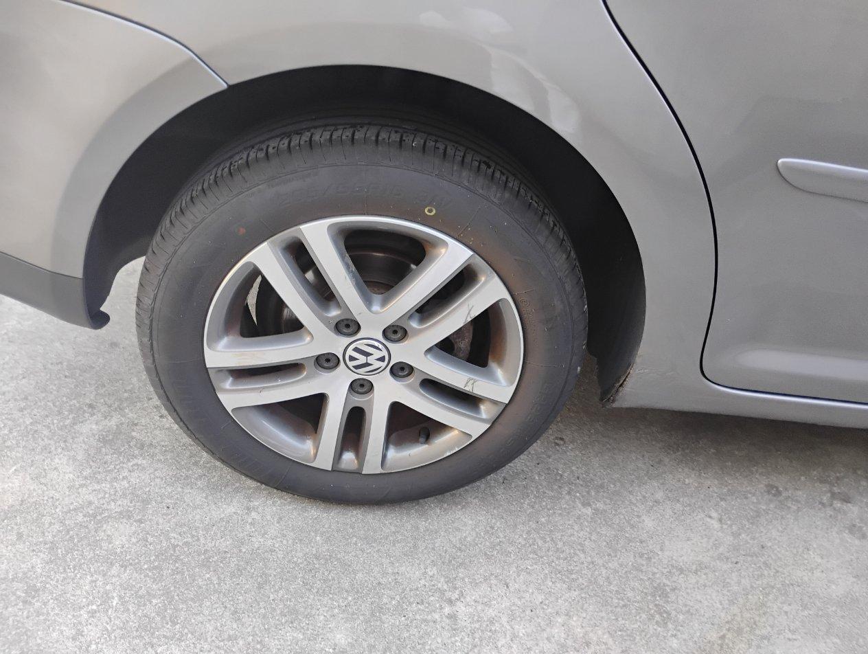 Volkswagen Touran 2.0 tdi Highline