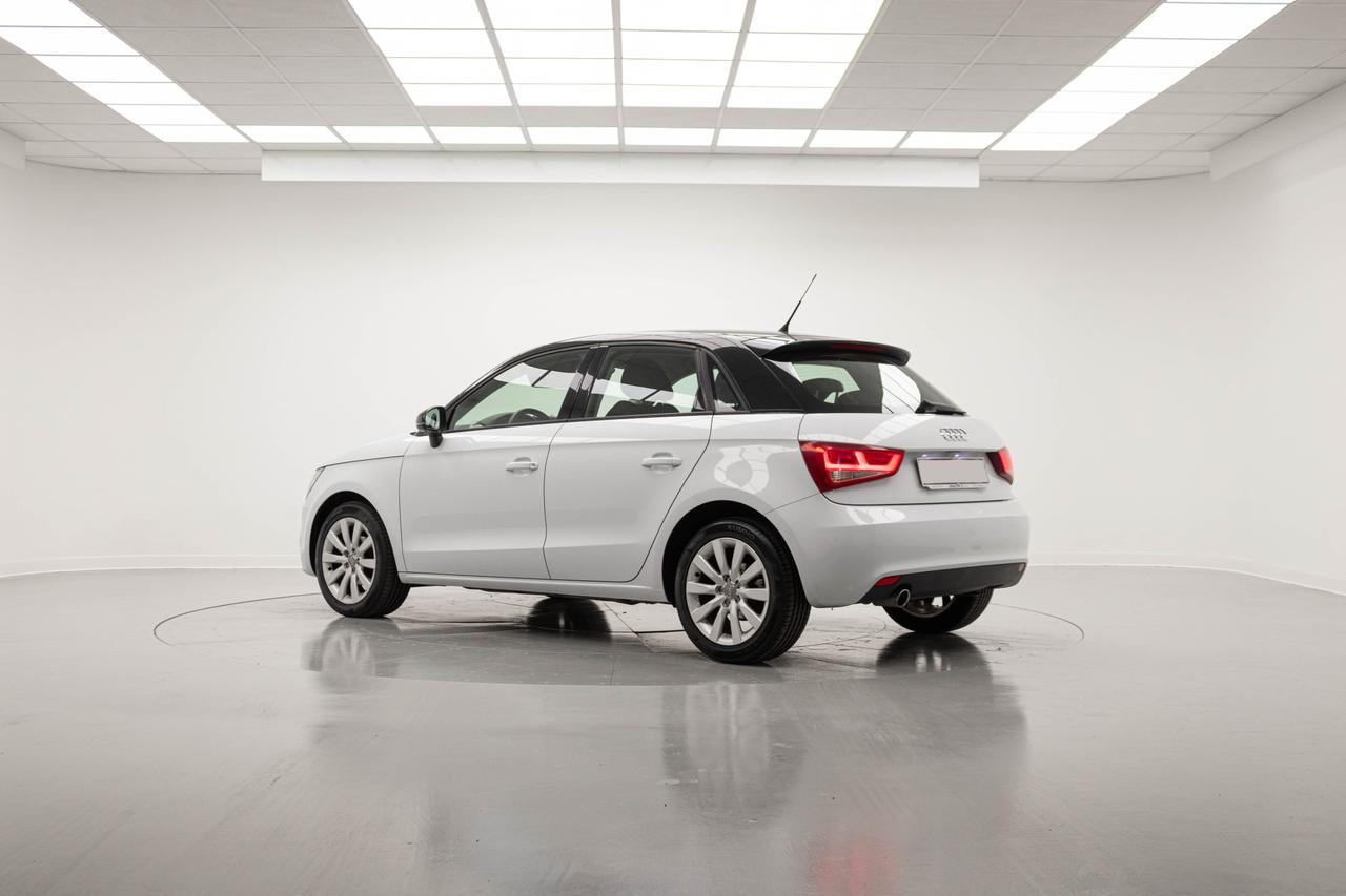 AUDI A1 SPB 1.6 TDI S TRONIC AMBITION