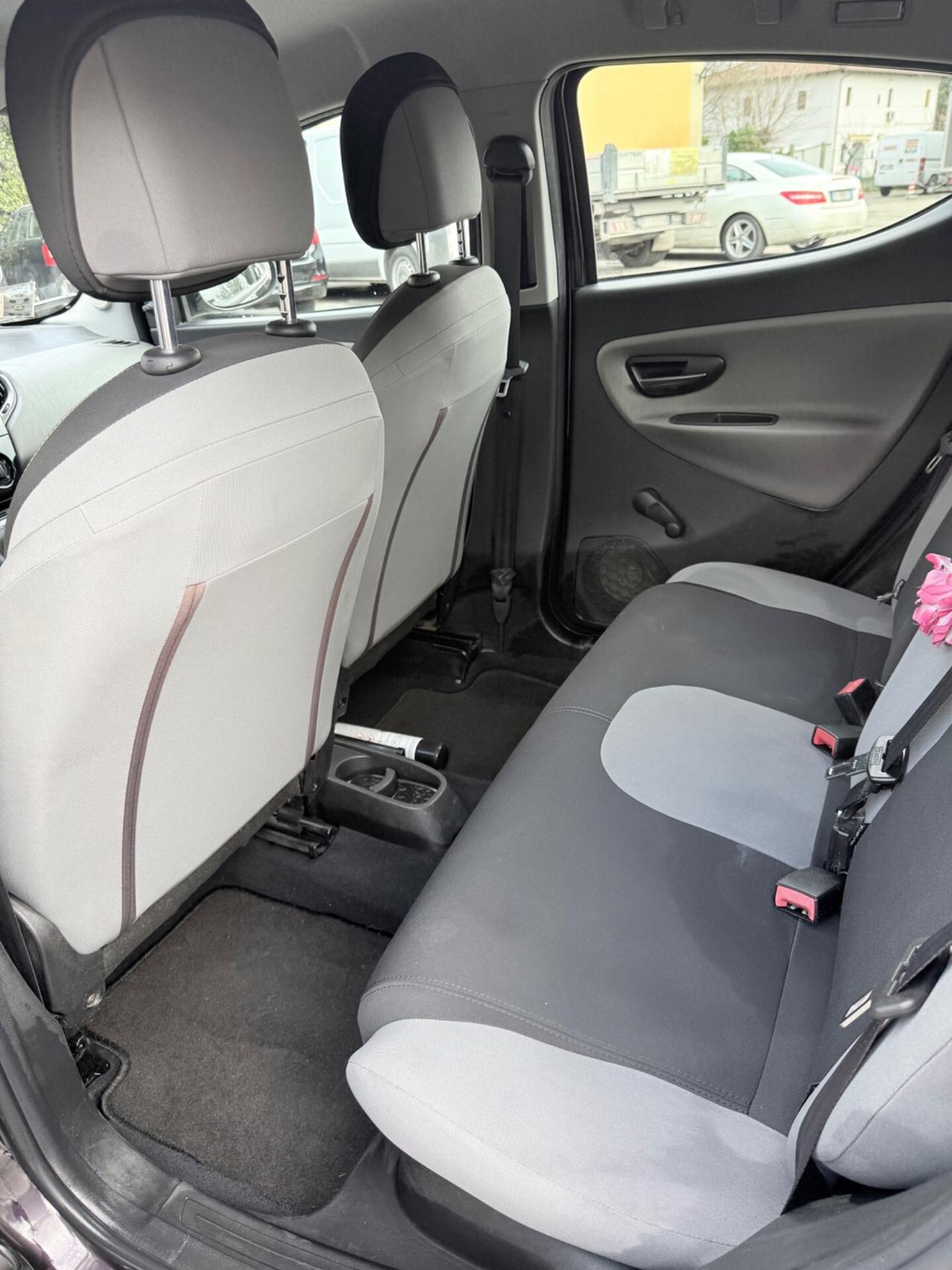 Lancia Ypsilon 1.2 69 CV 5 porte GPL Ecochic Gold