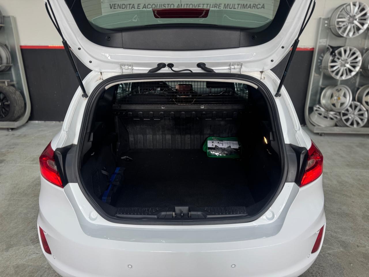 Ford Fiesta 1.5 TDCi 85 CV 3 porte Autocarro