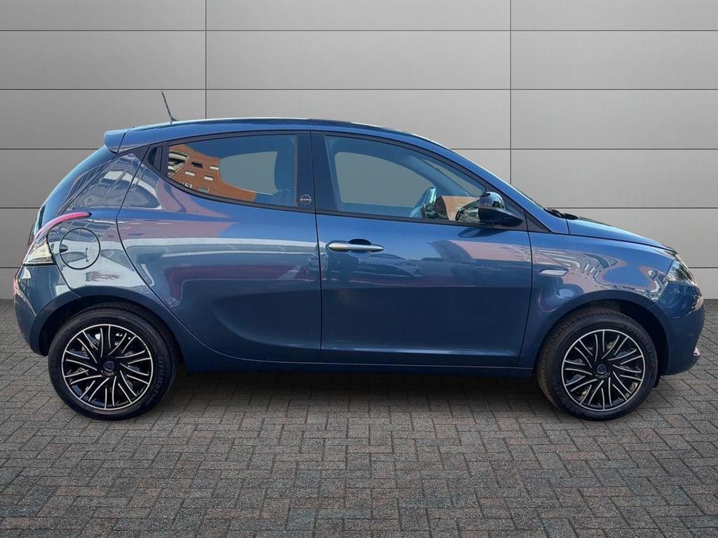 Lancia Ypsilon 1.0 hybrid Gold s&s 70cv