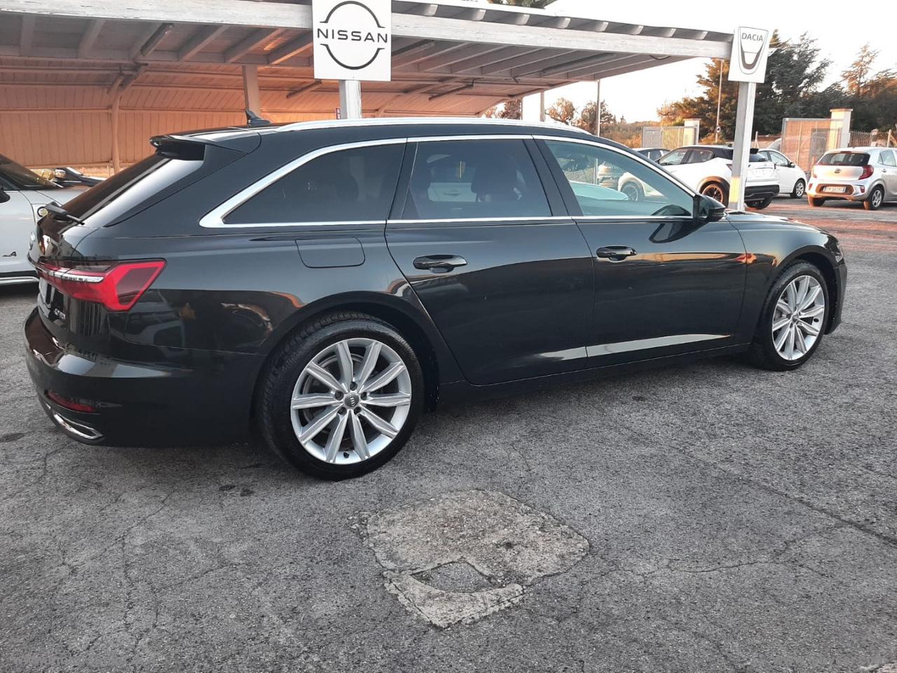 AUDI A6 Avant 40 2.0 TDI S tronic Bus. Sport