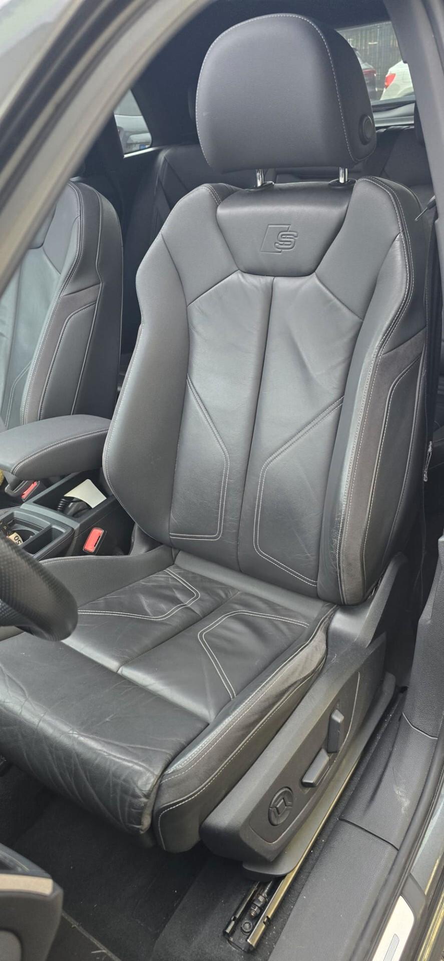 Audi Q3 40 TDI CON TETTO quattro S tronic line edition