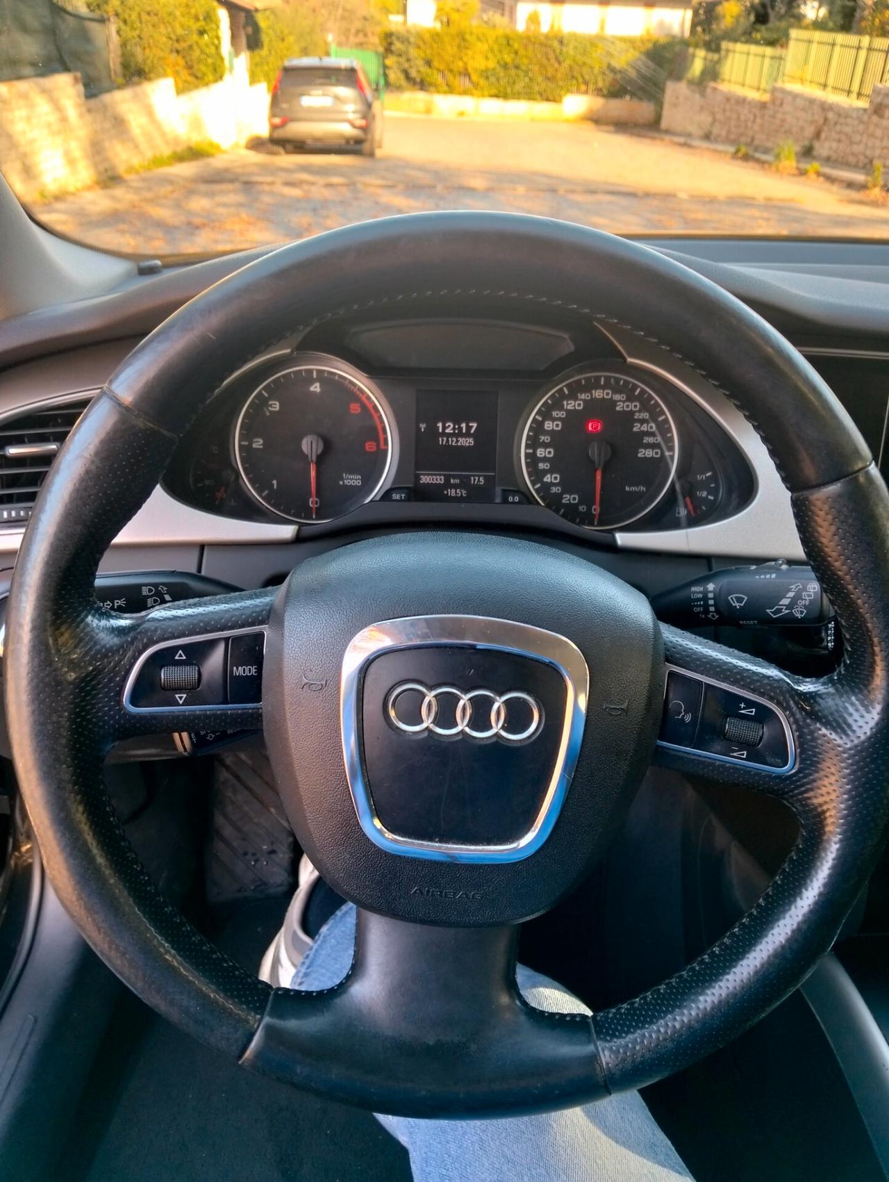 Audi A4 Avant 2.0 TDI 143CV F.AP.