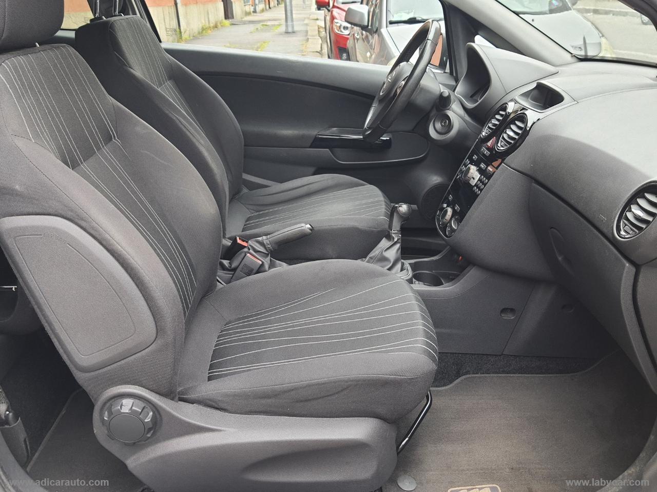OPEL Corsa 1.2 3p. Sport