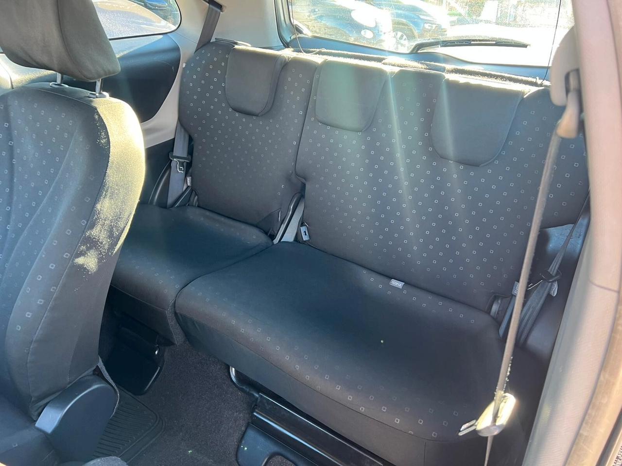 Toyota Yaris 1.4 D-4D 3 porte Sol