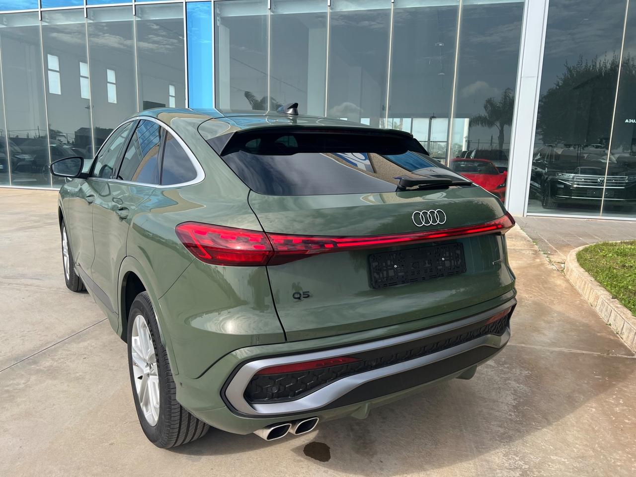 Audi Q5 SPB TDI 150 kW mHEV+ S tronic quattro S line possibilità noleggio no scoring