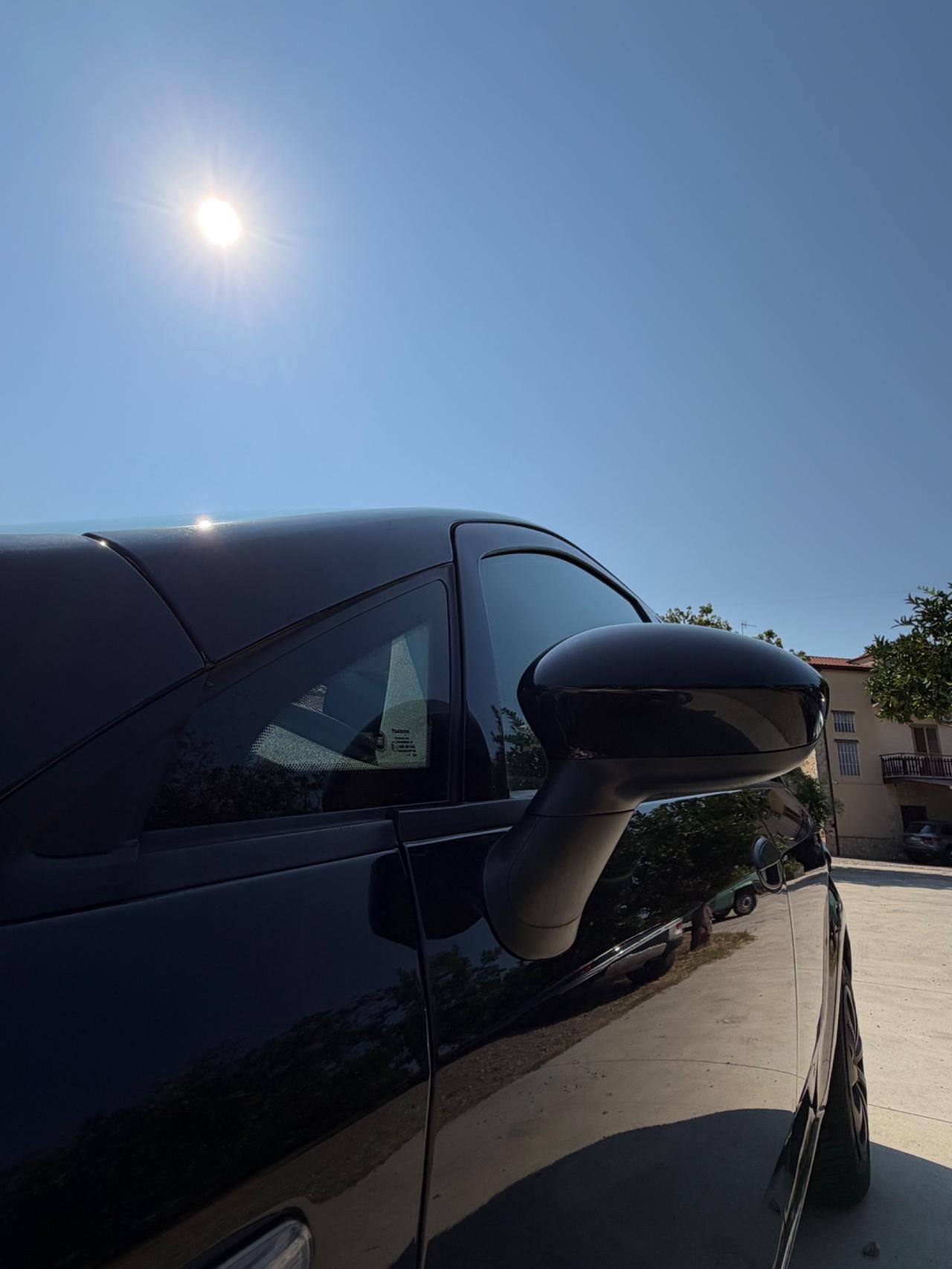 Fiat Punto 1.3 MJT 75CV SOLO 130M KM LEGGI ANNUNCIO