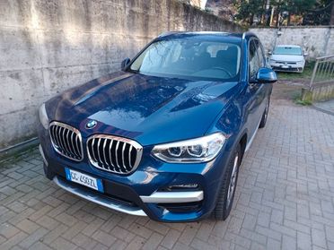 BMW X3 18D 150CV STEPTRONIC 48V S-DRIVE XLINE ( FARI LED - BMW DIGITAL COCKPIT - AMBIENT LIGHTS - PELLE - CLIMA TRIZONA - NAVI - CARPLAY - PARK ASSISTANT - TELECAMERA POST. - CERCHI 19 )