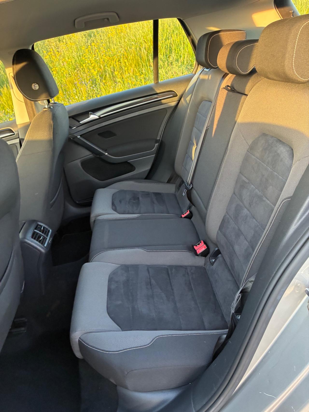 Volkswagen Golf 1.6 TDI 5p. Trendline BlueMotion Technology