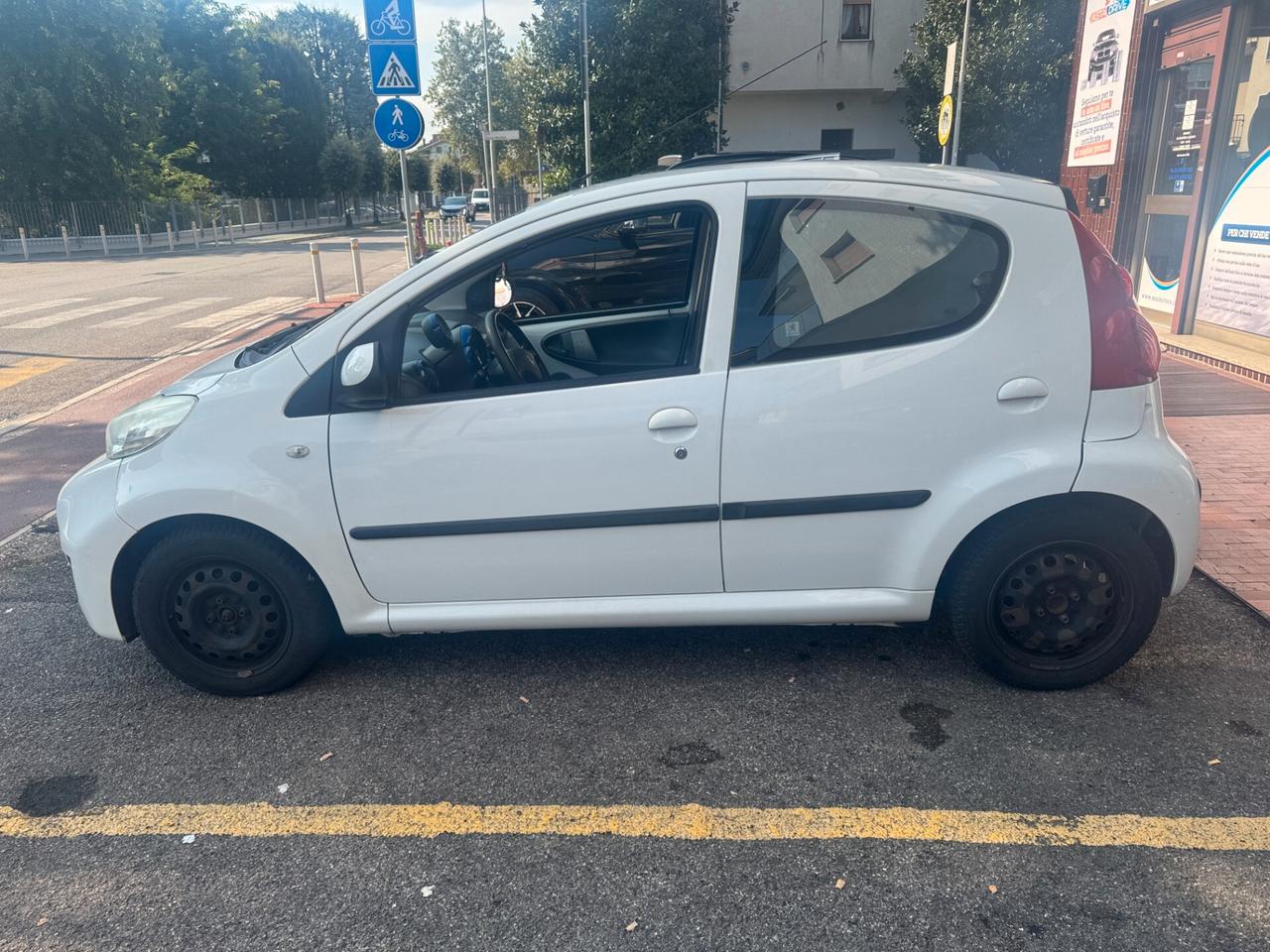 PEUGEOT 107 1.0 68CV 5p. Plaisir **UNICO PROPRIETARIO**