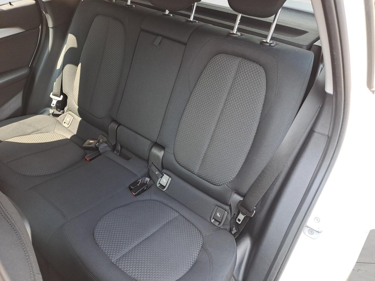 BMW X1 (F48) - X1 xDrive25e Business Advantage