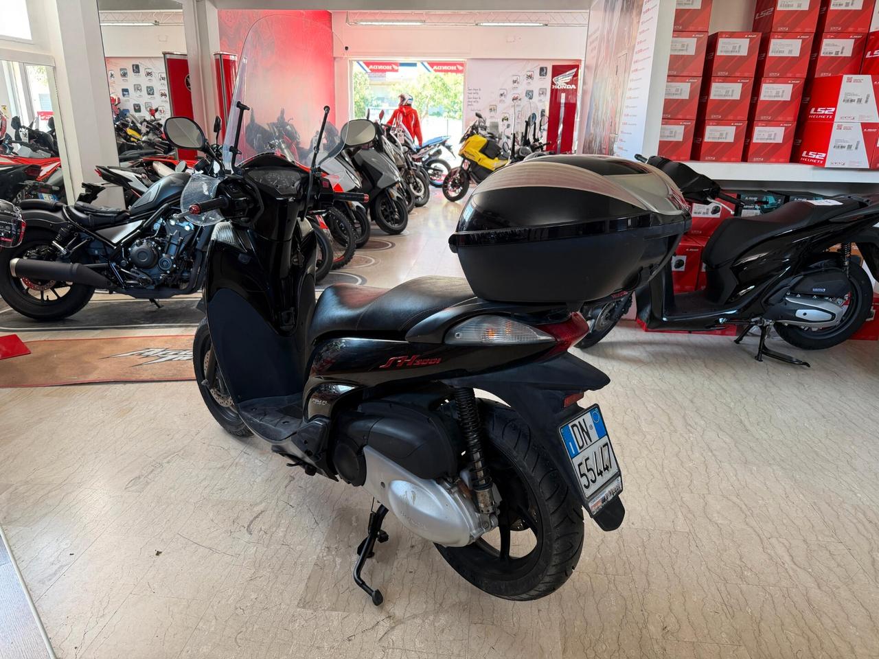 Honda SH 300 SPORTY