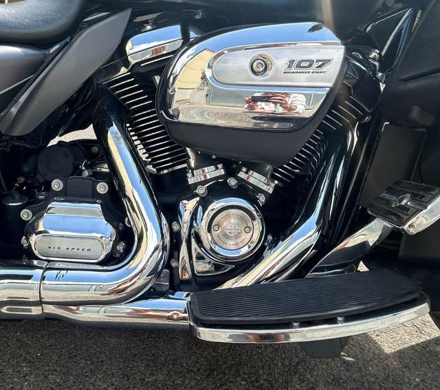 HARLEY-DAVIDSON FLHTK Electra Glide Ultra Limited FLHTKL