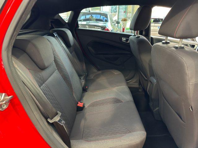 FORD Fiesta 1.5 TDCi 75CV 5 porte ST-Line - Navi