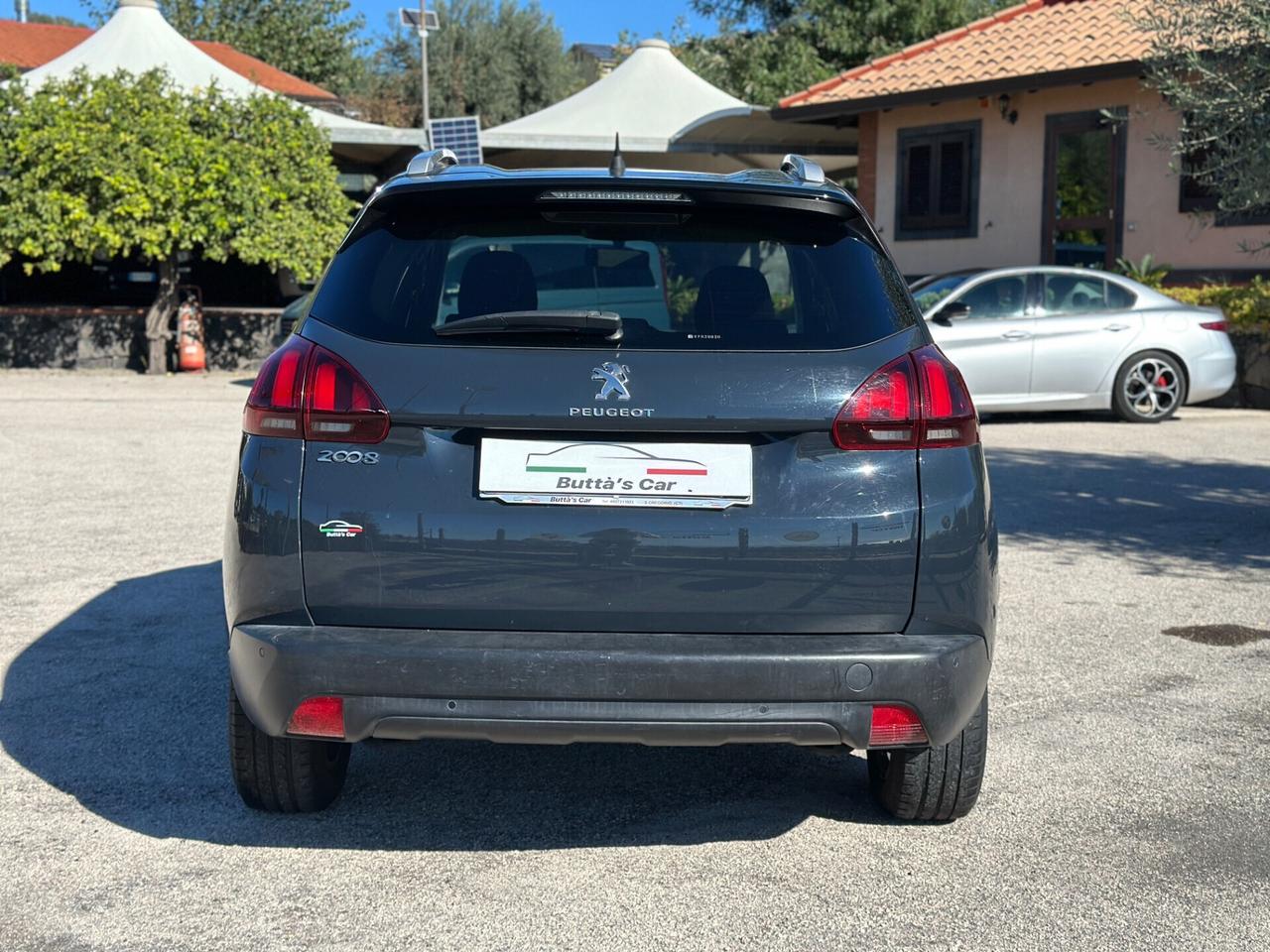 Peugeot 2008 BlueHDi 100 S&S Allure