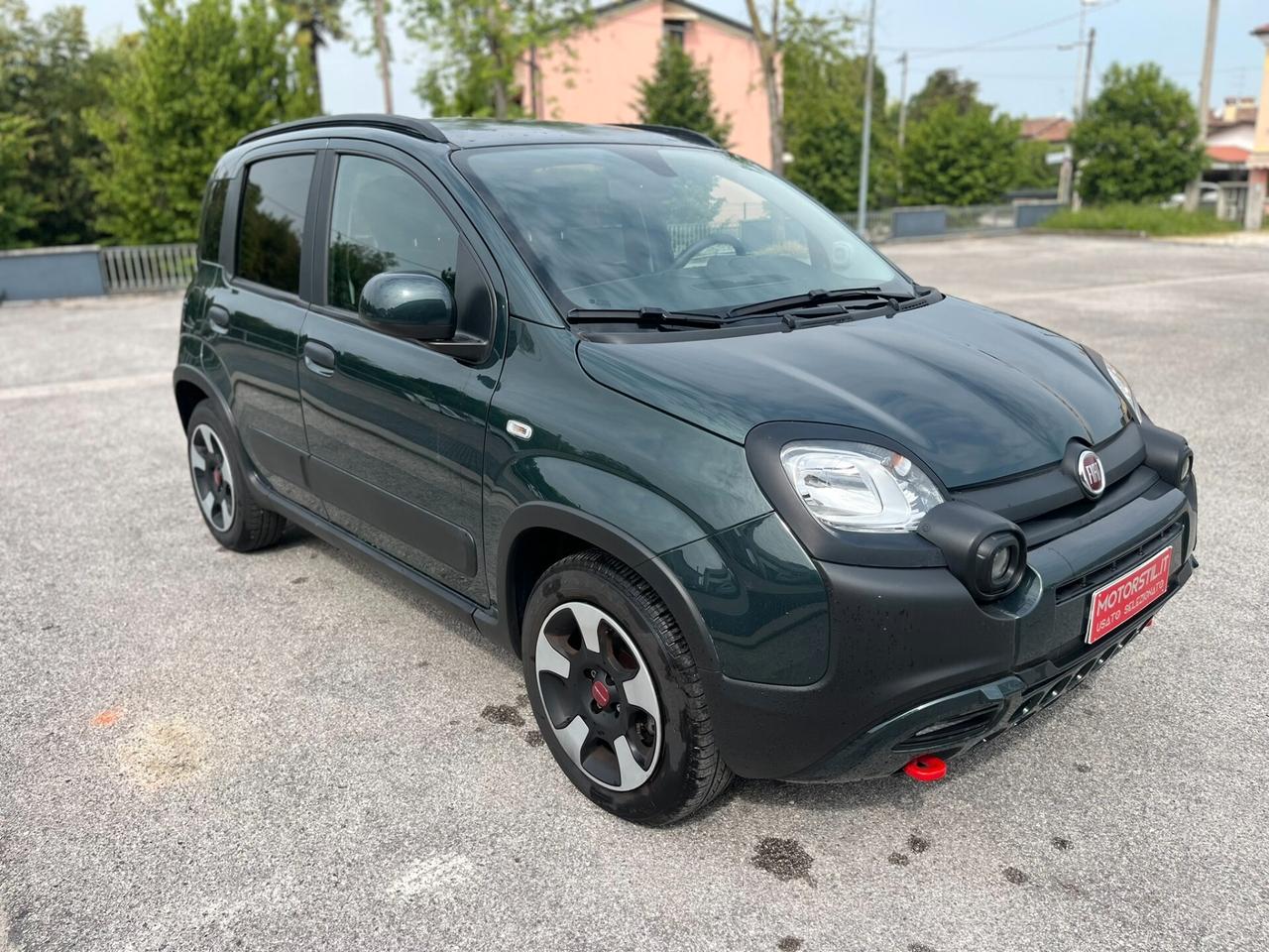 Fiat Panda Cross 1.0 FireFly S&S Hybrid