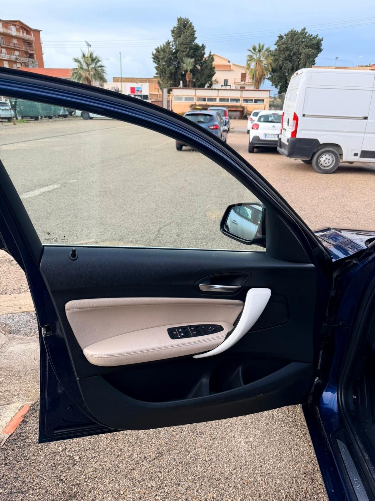 Bmw 120 120d 5p. Urban