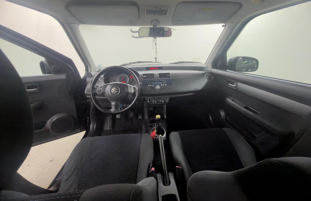 SUZUKI SWIFT (anno 2008)