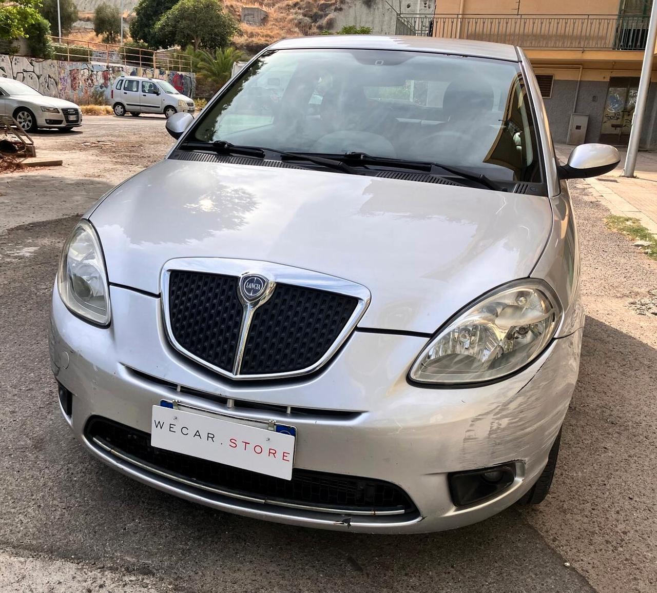 Lancia Ypsilon 1.2 Oro