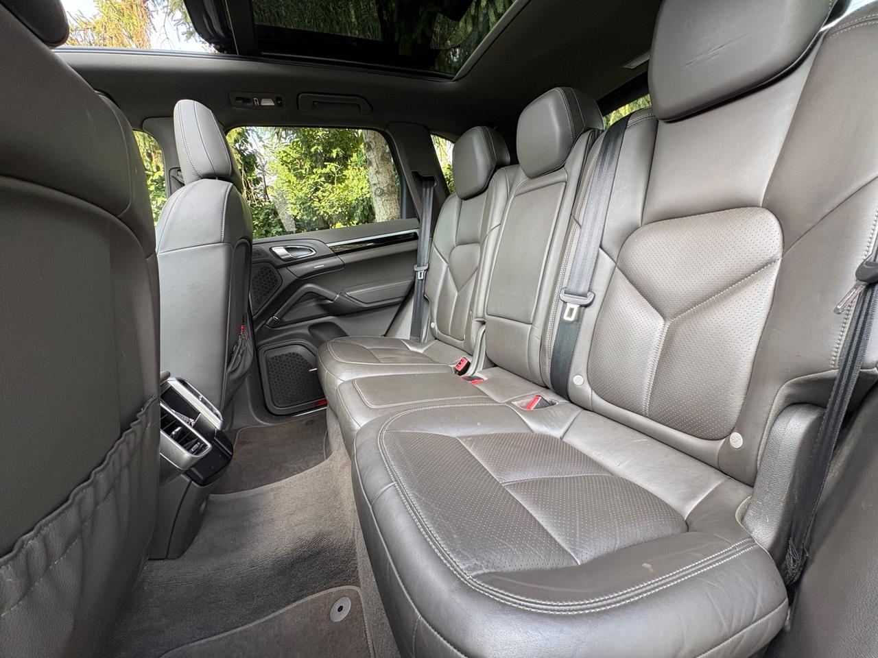 Porsche Cayenne 3.0 V6 250cv tiptronic