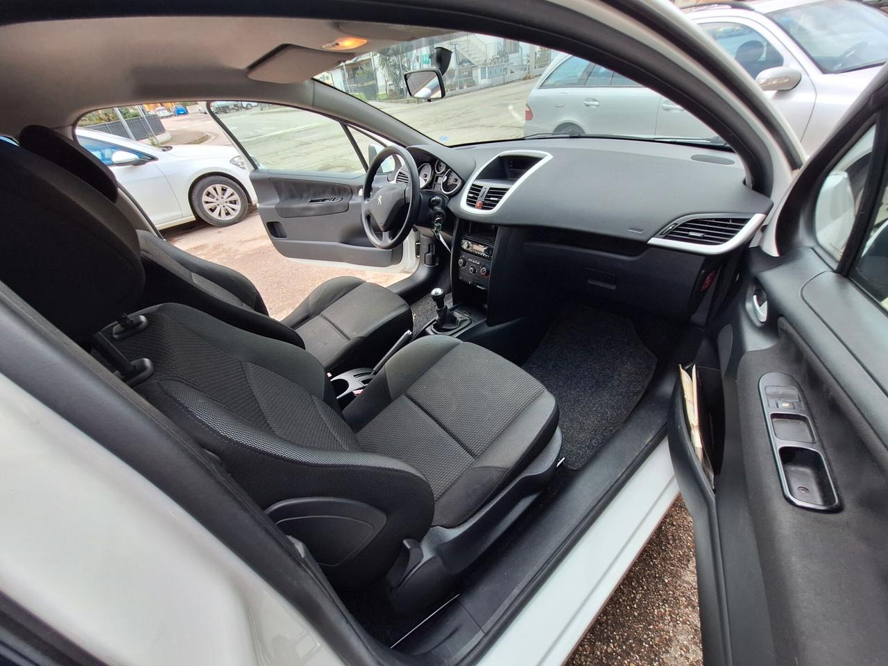 Peugeot 207 1.4 HDi 70CV FAP 3p. X Line EURO5 LED NEOPATENTATI KM CERTIFICATI