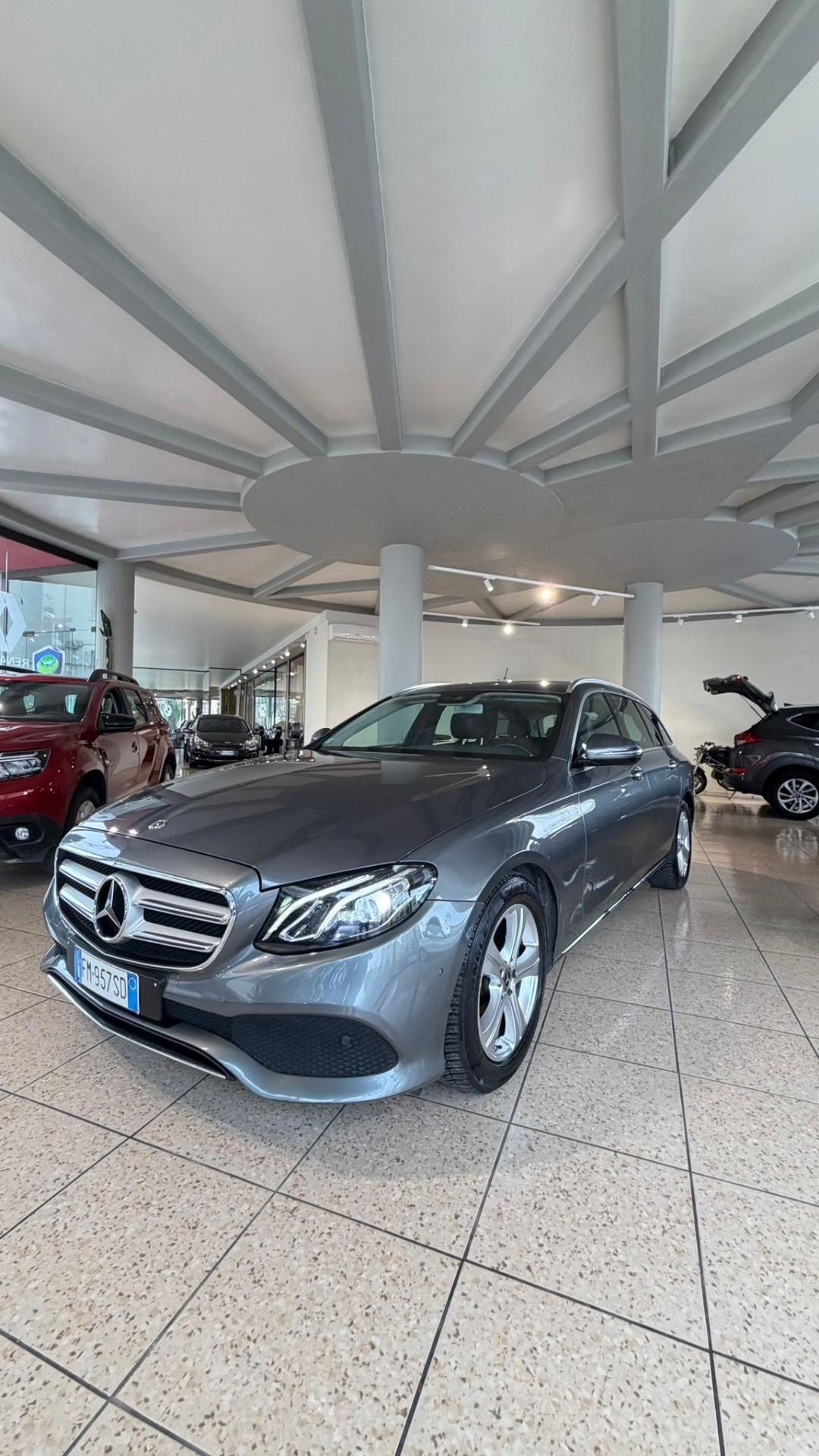 Mercedes-benz E 220 d S.W. Auto Exclusive