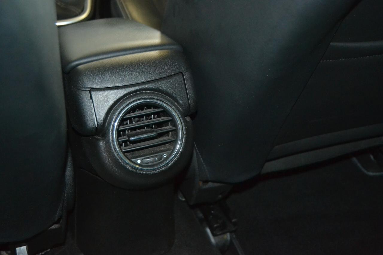 Lancia Delta 1.6 MJT Platino UniPro/Navi/Cruise/KMDOC