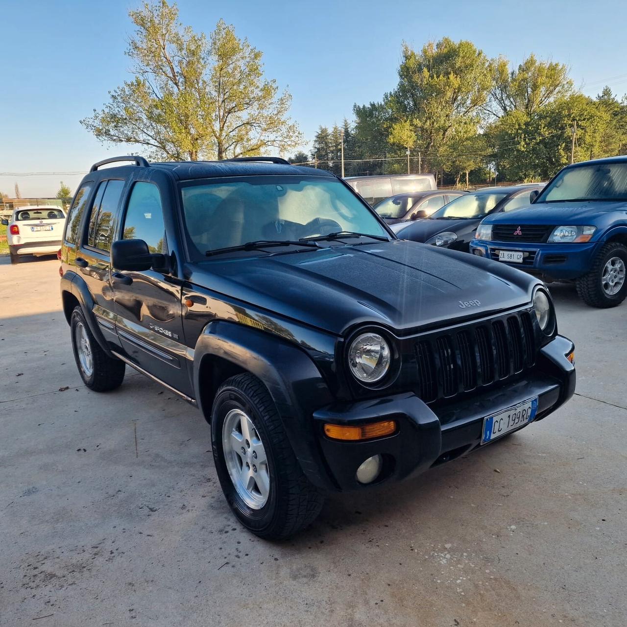 Jeep Cherokee 2.5 CRD Sport GANCIO DI TRAINO CAMBIO MANUALE