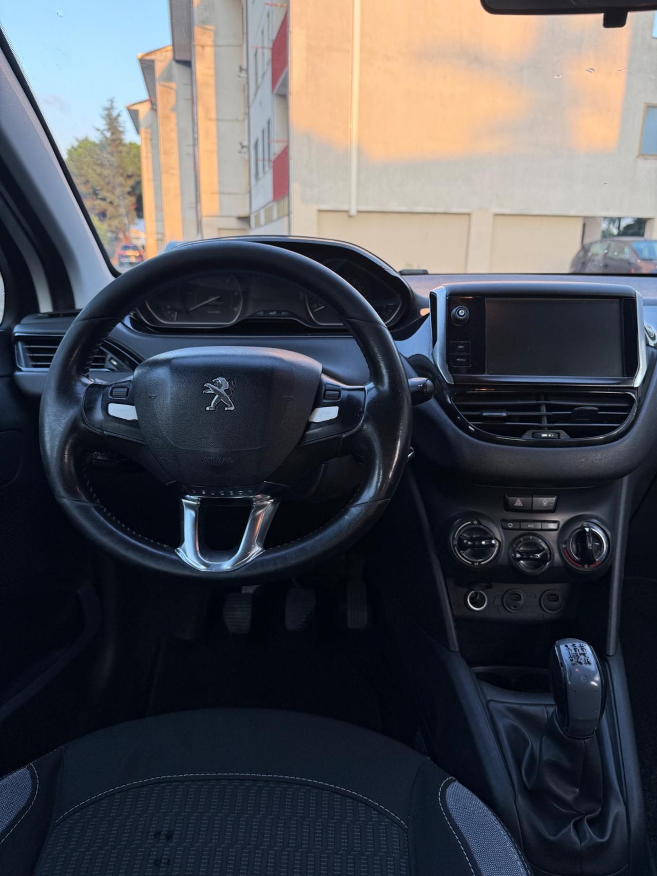 Peugeot 208 BlueHDi 75 S&S 5 porte Active