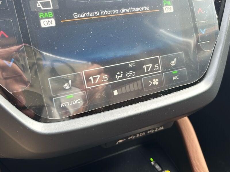 Subaru Forester 2.0 e-Boxer Premium auto
