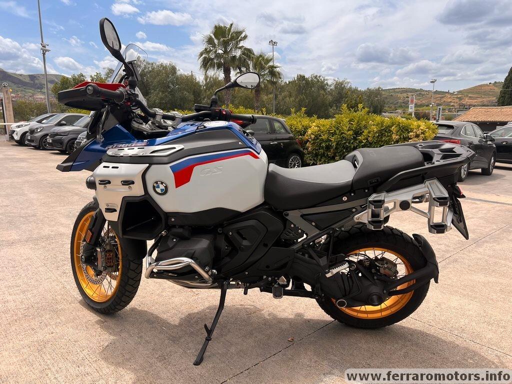Bmw R 1300 GS adventure trophy a 250 euro al mese senza anticipo