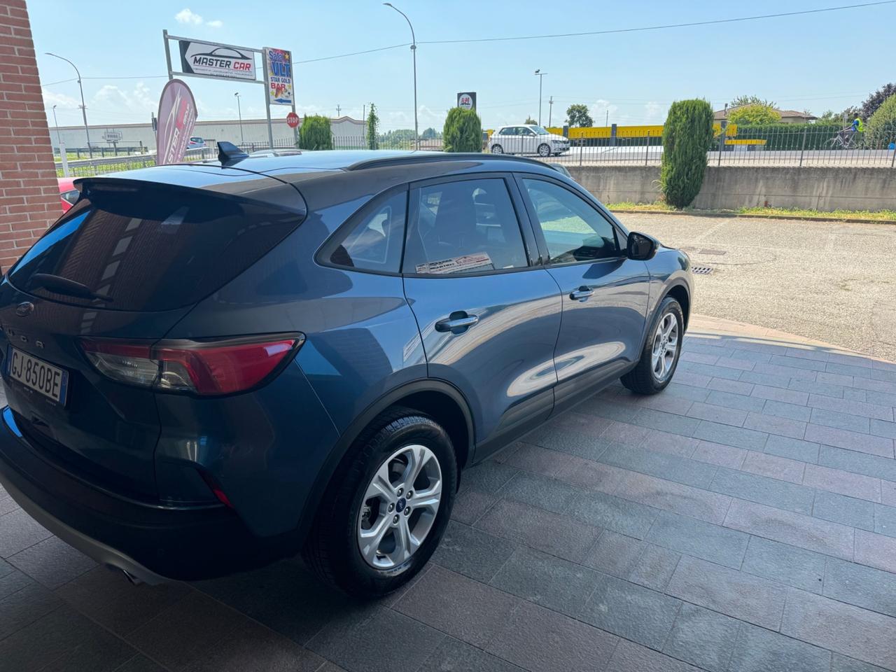 Ford Kuga 1.5 EcoBlue 120 CV 2WD Connect