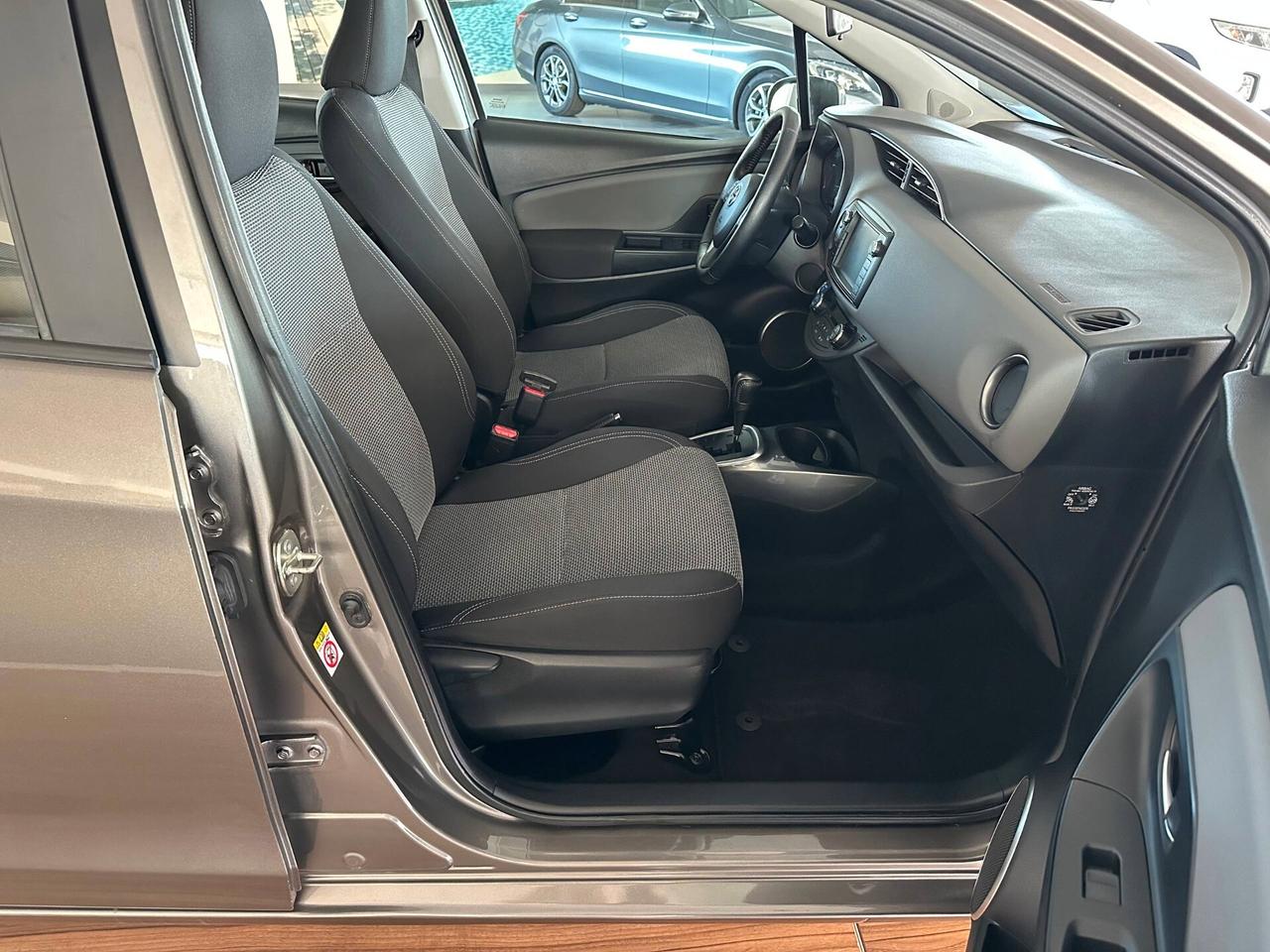 Toyota Yaris 1.5 Hybrid 5 porte Active