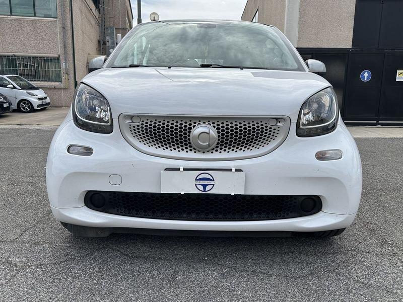smart fortwo Smart Fortwo Turbo Passion Aut. 90cv