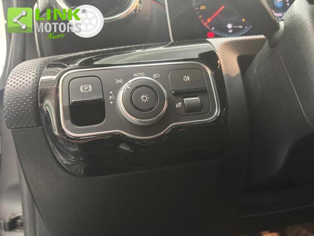 MERCEDES-BENZ A 180 d Automatic Premium, Pack AMG, KM CERT.