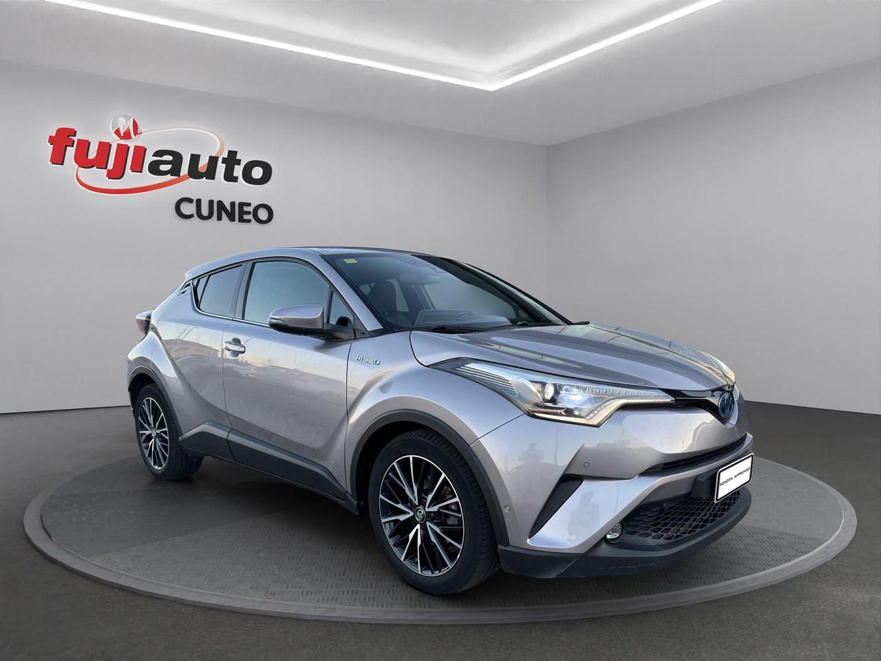 Toyota C-HR 1.8h Lounge e-cvt lounge