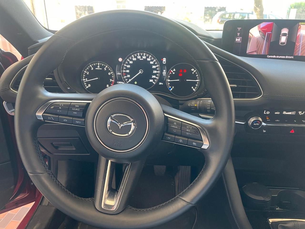 Mazda 3 Mazda3 2.0L e-Skyactiv-G M Hybrid 4p. Exclusive Line
