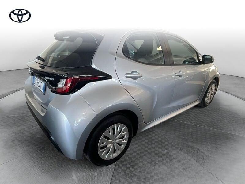 Toyota Yaris 4ª serie 1.5 Hybrid 5 porte Active